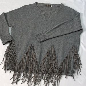 Fringed Gray Wool Sweater. Sz. S